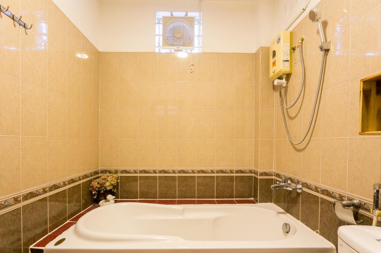 Spot On 676 Jimmy House Hostel Хошимин Екстериор снимка